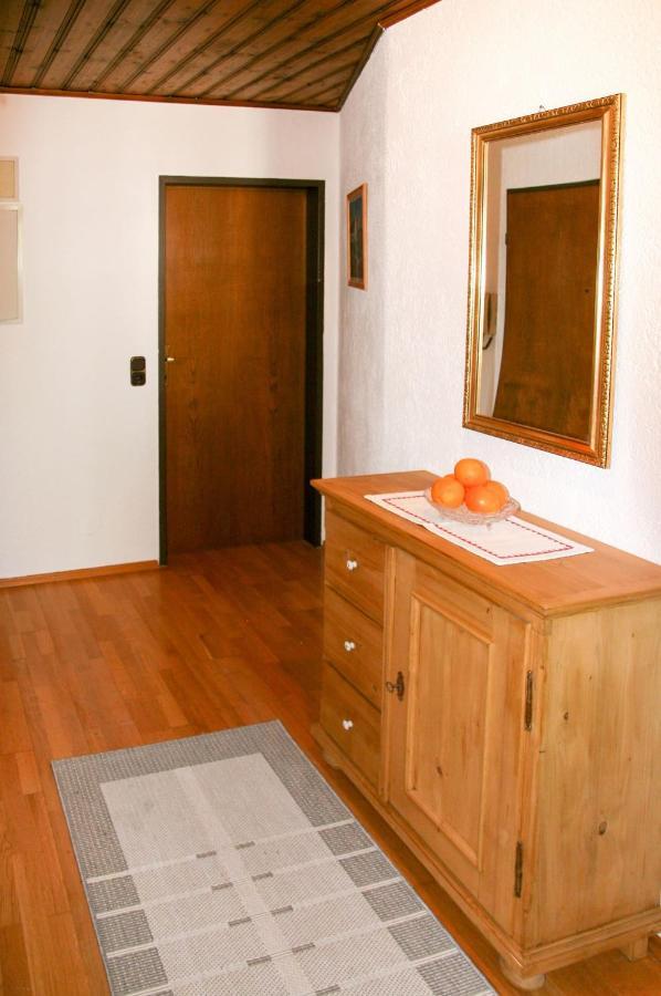 Cosy Apartment Bad Ischl In Quiet Residential Area - Newly Renovated Exterior photo