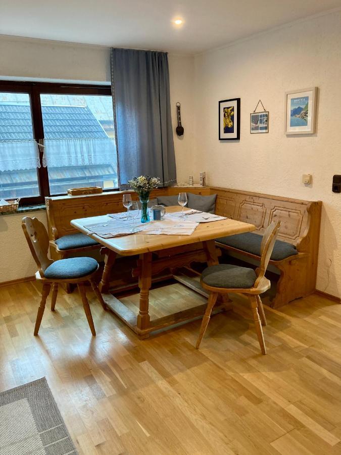 Cosy Apartment Bad Ischl In Quiet Residential Area - Newly Renovated Exterior photo