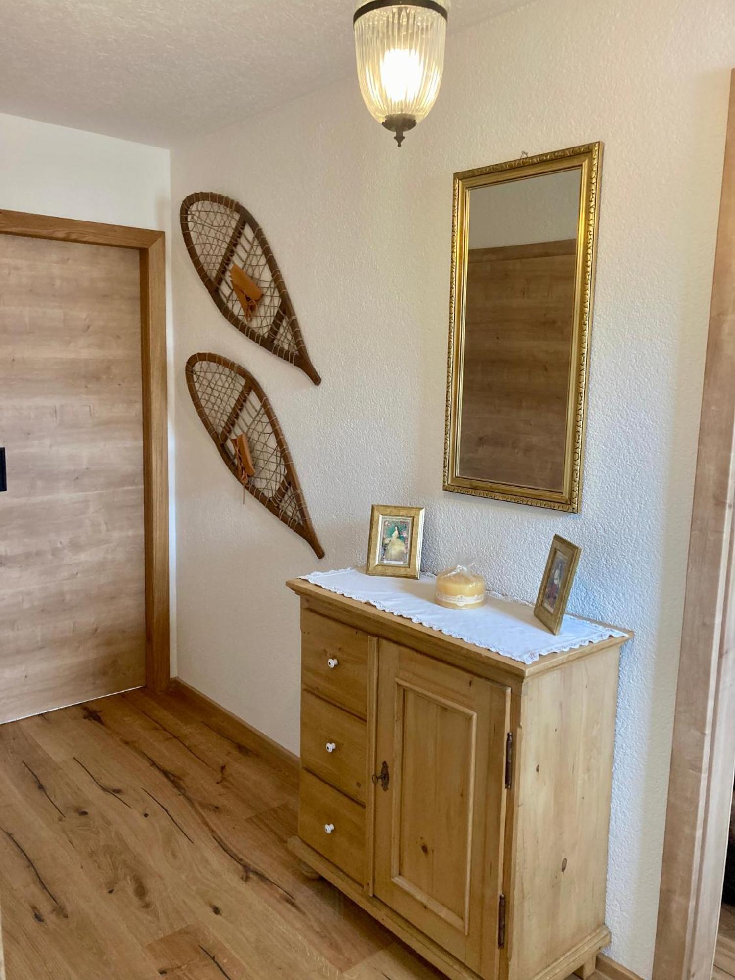 Cosy Apartment Bad Ischl In Quiet Residential Area - Newly Renovated Exterior photo